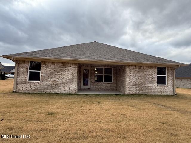 329 Cardinal Lane Senatobia, MS 38668 - Photo 2 of 28 IMG_3901