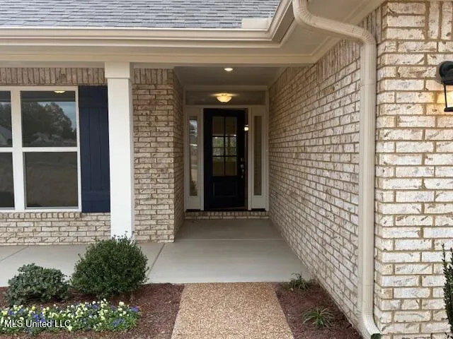 $314,700 | 329 Cardinal Lane, Senatobia, MS 38668