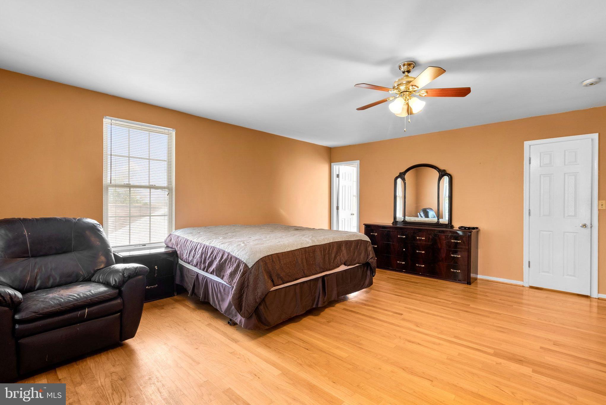 2821 Gracefield Road Silver Spring, MD 20904 - Photo 11 of 16