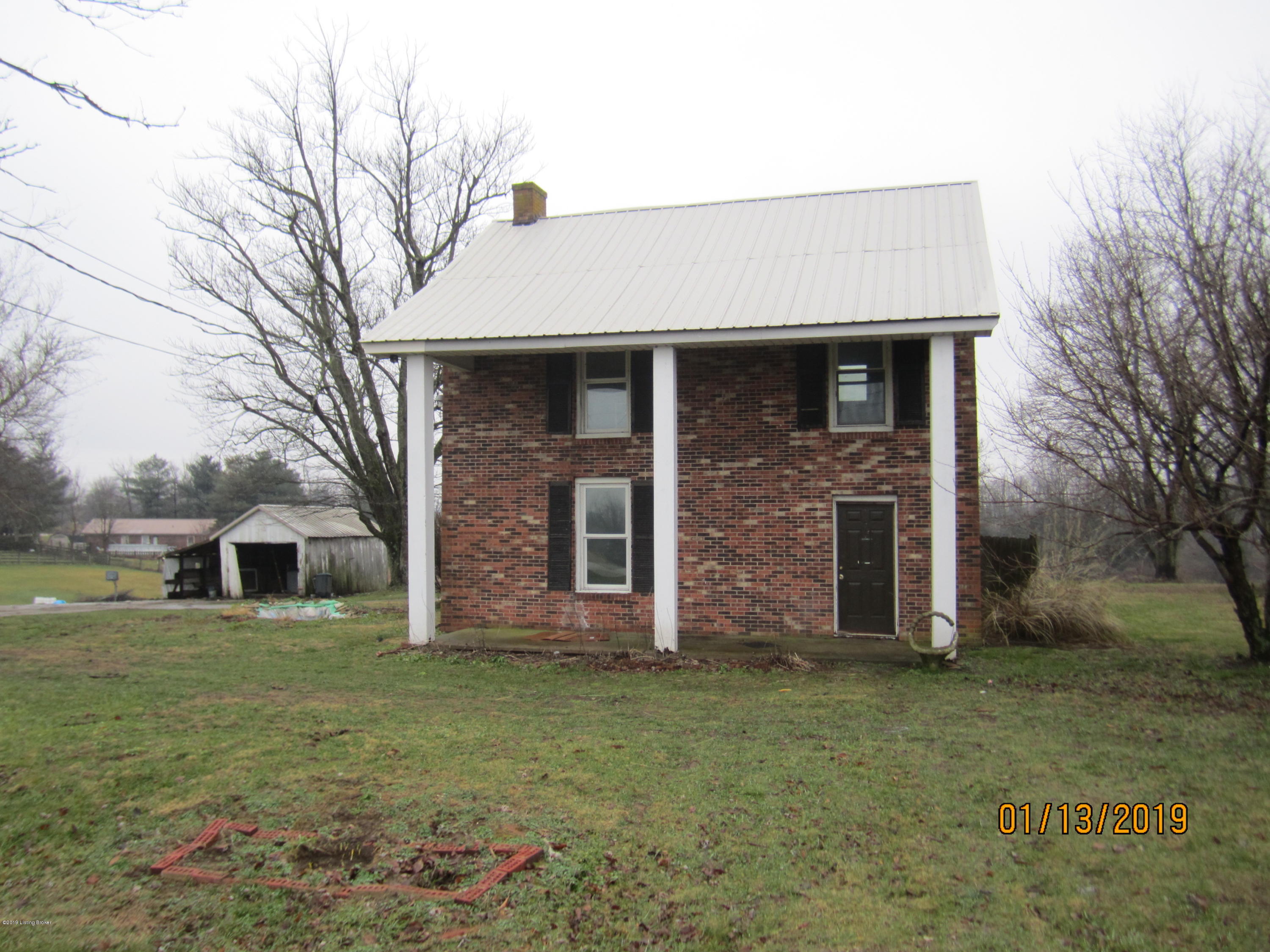 575 Morris Clark Road Waddy, KY 40076 - Photo 3 of 27 2019-01-13 13.55.47