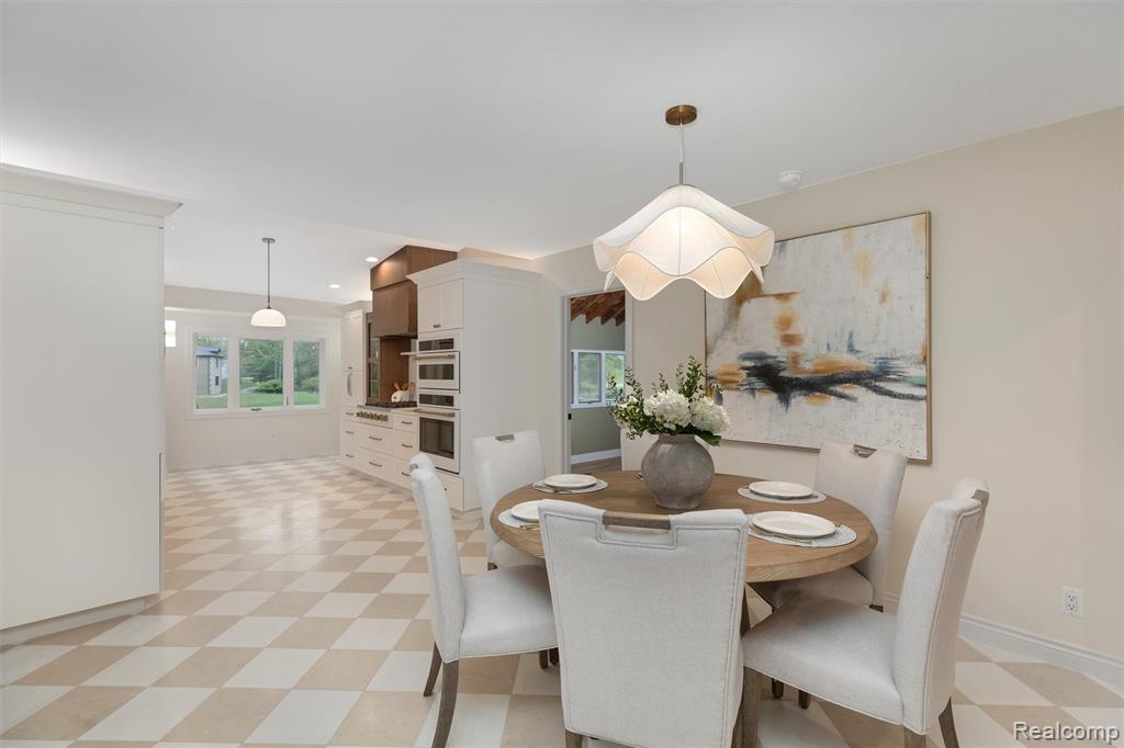 30360 Kincardine Road Franklin, MI 48025 - Photo 14 of 48