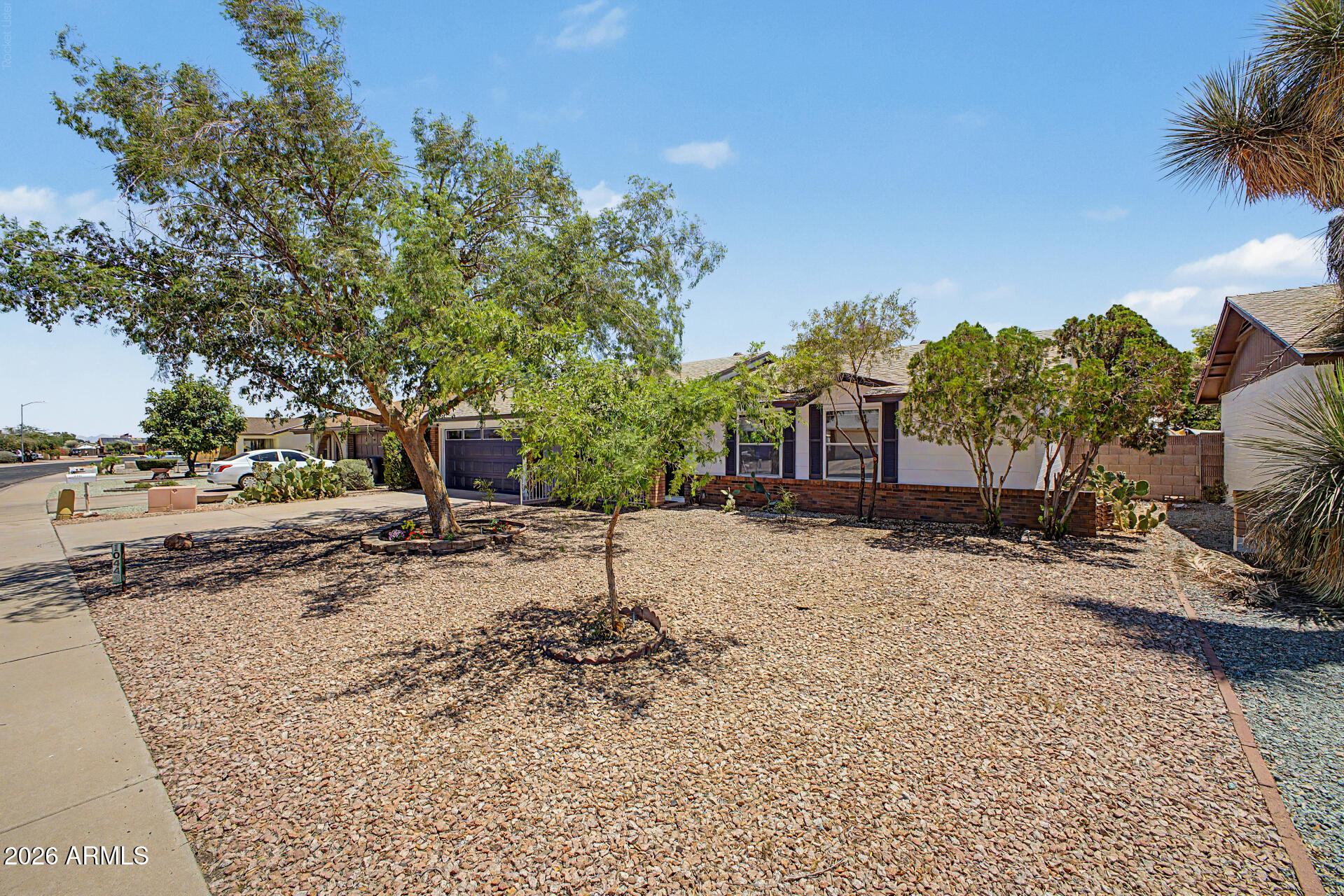 10443 West Ruth Avenue Peoria, AZ 85345 - Photo 5 of 29