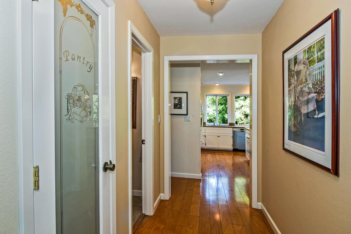 385 Sugarloaf Road Scotts Valley, CA 95066 - Photo 16 of 32 Gallery Image 16