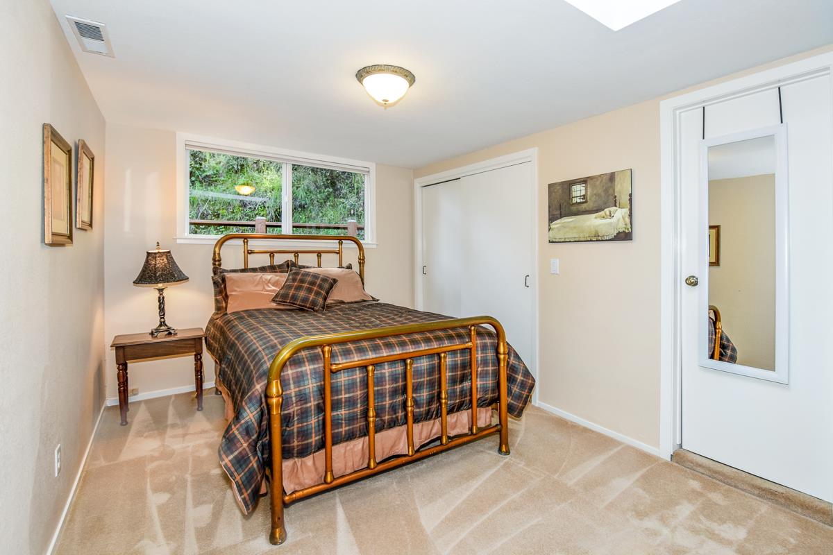 385 Sugarloaf Road Scotts Valley, CA 95066 - Photo 19 of 32 Gallery Image 19