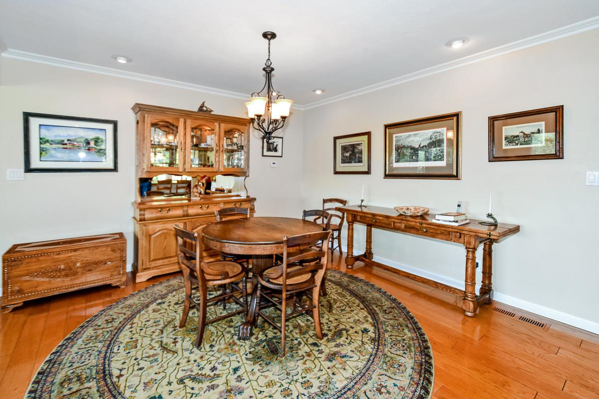 385 Sugarloaf Road Scotts Valley, CA 95066 - Photo 6 of 32 Gallery Image 6