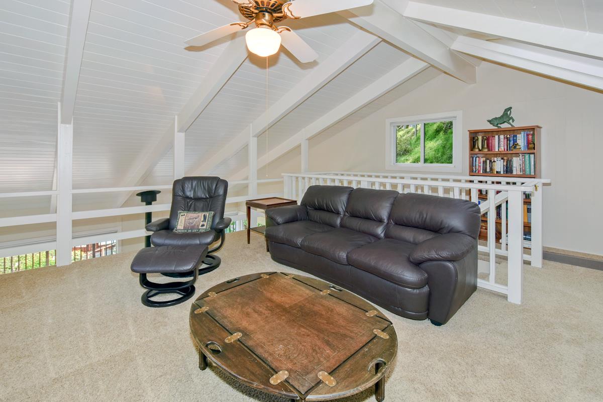 385 Sugarloaf Road Scotts Valley, CA 95066 - Photo 10 of 32 Gallery Image 10
