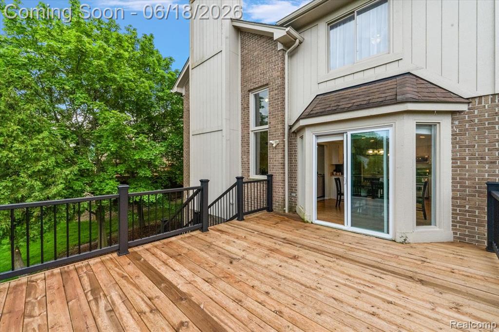 1043 River Mist Drive Rochester, MI 48307 - Photo 6 of 78