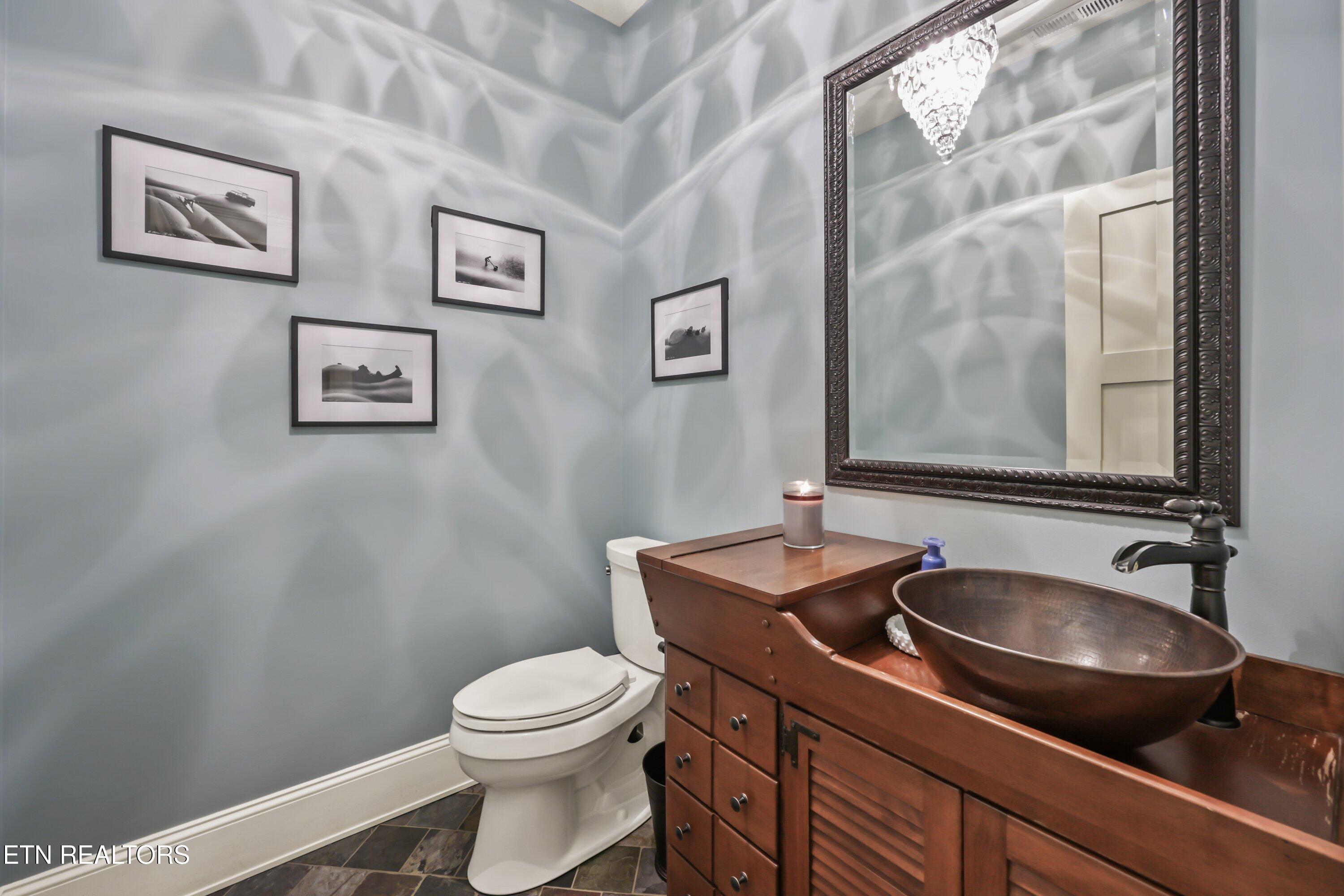169 Helms Ferry Road Sharps Chapel, TN 37866 - Photo 24 of 60 Guest Powder Room