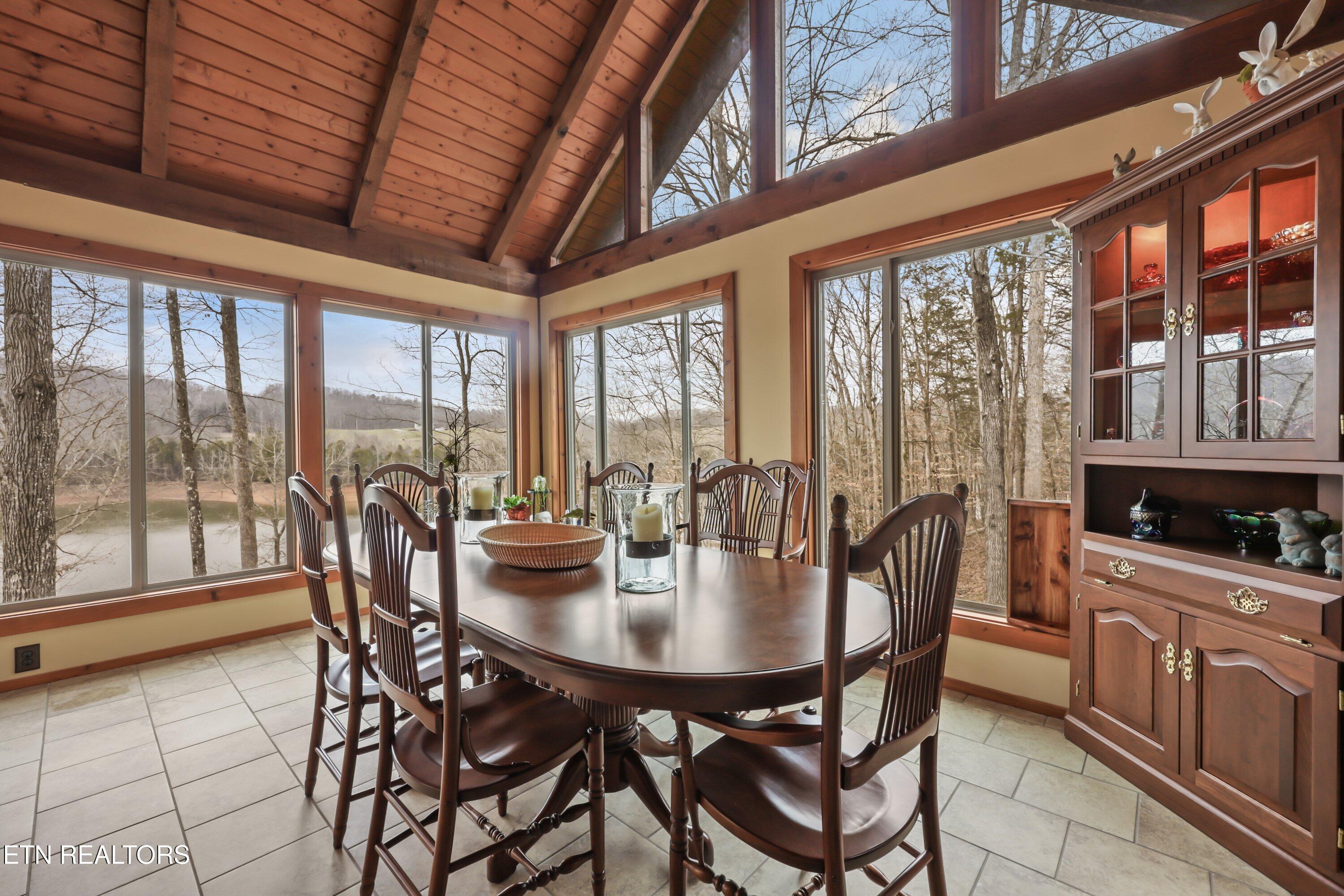 169 Helms Ferry Road Sharps Chapel, TN 37866 - Photo 5 of 60 Four Season Room Dining