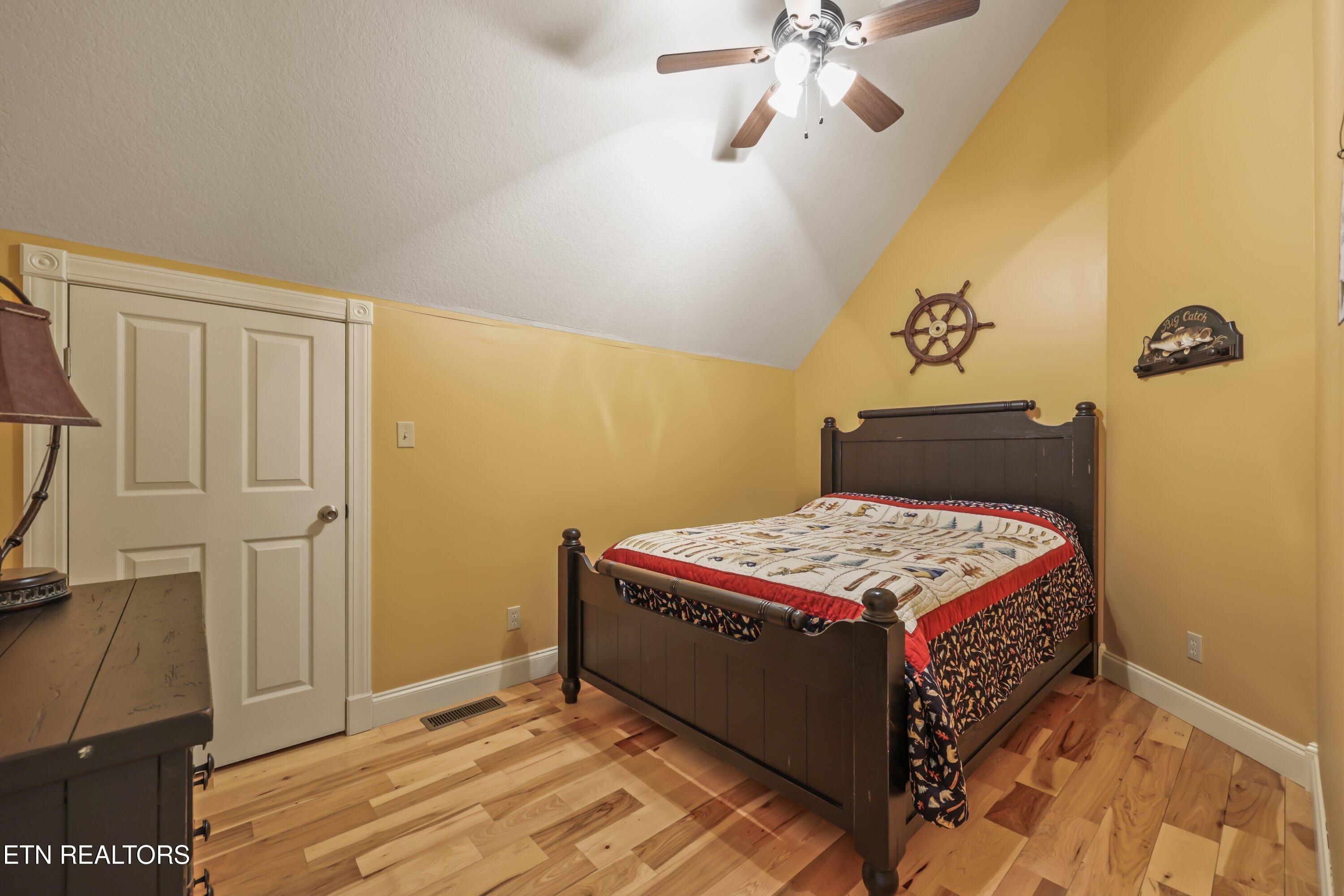 169 Helms Ferry Road Sharps Chapel, TN 37866 - Photo 54 of 60 Carriage House sleeping qtr 2