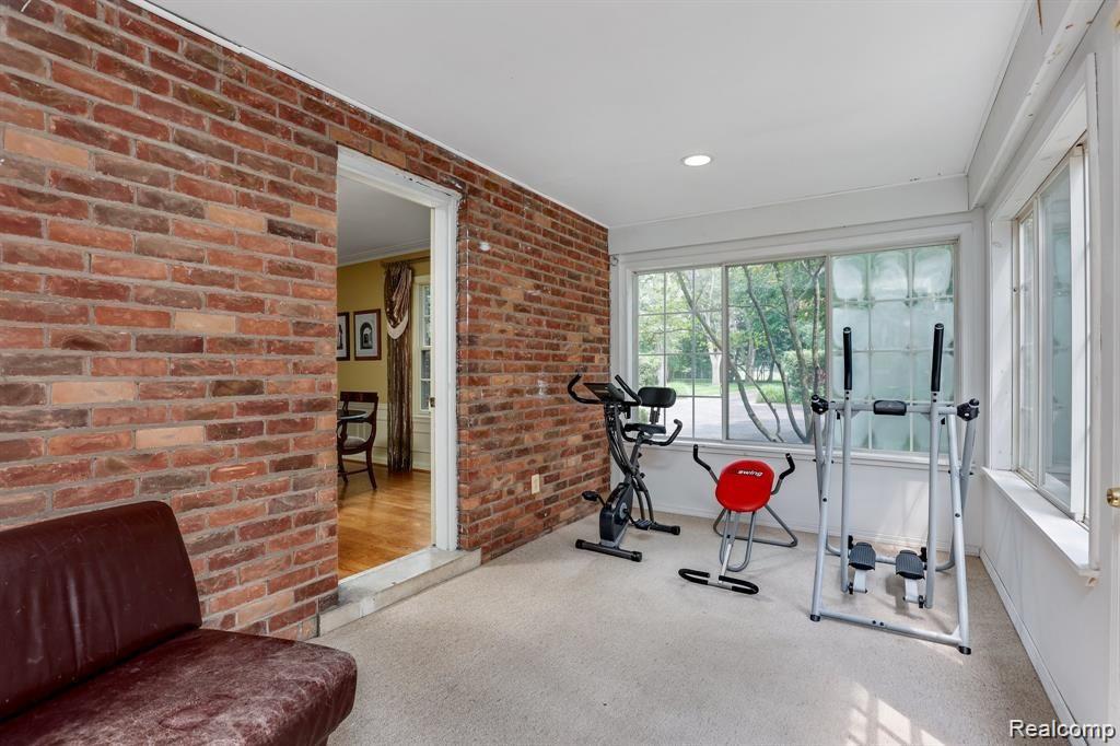 31241 Lahser Road Beverly Hills, MI 48025 - Photo 27 of 65
