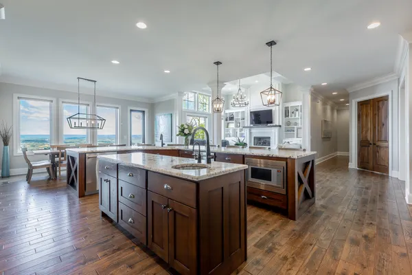 $2,500,000 | 8269 Balata Drive, Ooltewah, TN 37363