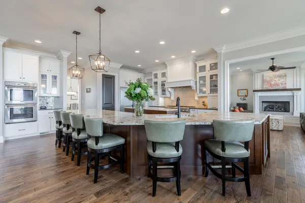 $2,500,000 | 8269 Balata Drive, Ooltewah, TN 37363