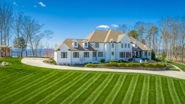 $2,500,000 | 8269 Balata Drive, Ooltewah, TN 37363