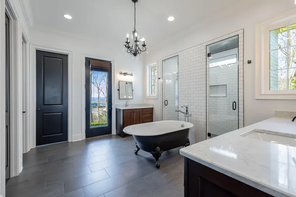 $2,500,000 | 8269 Balata Drive, Ooltewah, TN 37363