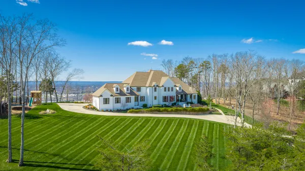 $2,500,000 | 8269 Balata Drive, Ooltewah, TN 37363