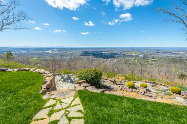 $2,500,000 | 8269 Balata Drive, Ooltewah, TN 37363