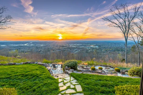 $2,500,000 | 8269 Balata Drive, Ooltewah, TN 37363