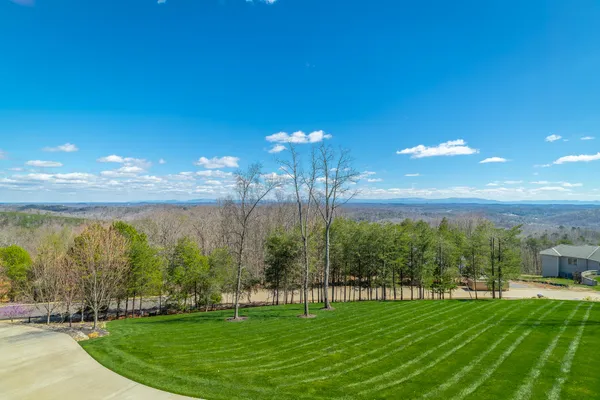 $2,500,000 | 8269 Balata Drive, Ooltewah, TN 37363