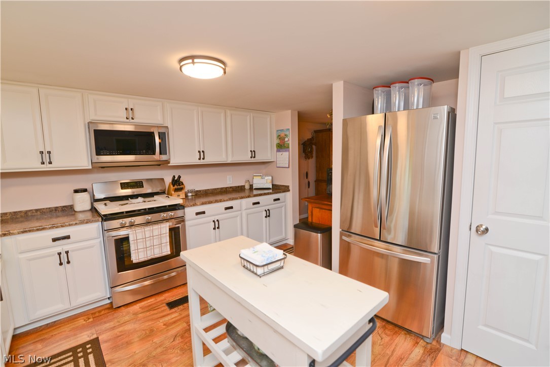 4905 Ridge Road Cortland, OH 44410 - Photo 13 of 34 Gallery Image 13