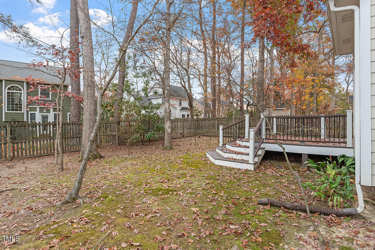 11932 North Exeter Way Raleigh, NC 27613 - Photo 8 of 35 11932 North Exeter Way_08