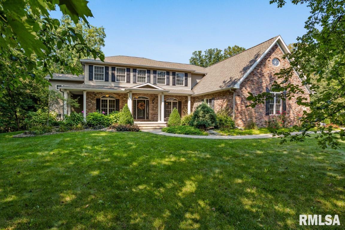 1812 Autumn Ridge Washington, IL 61571 - Photo 1 of 50 Gallery Image 1