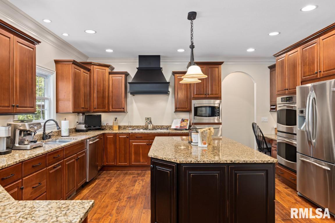 1812 Autumn Ridge Washington, IL 61571 - Photo 14 of 50 Gallery Image 14