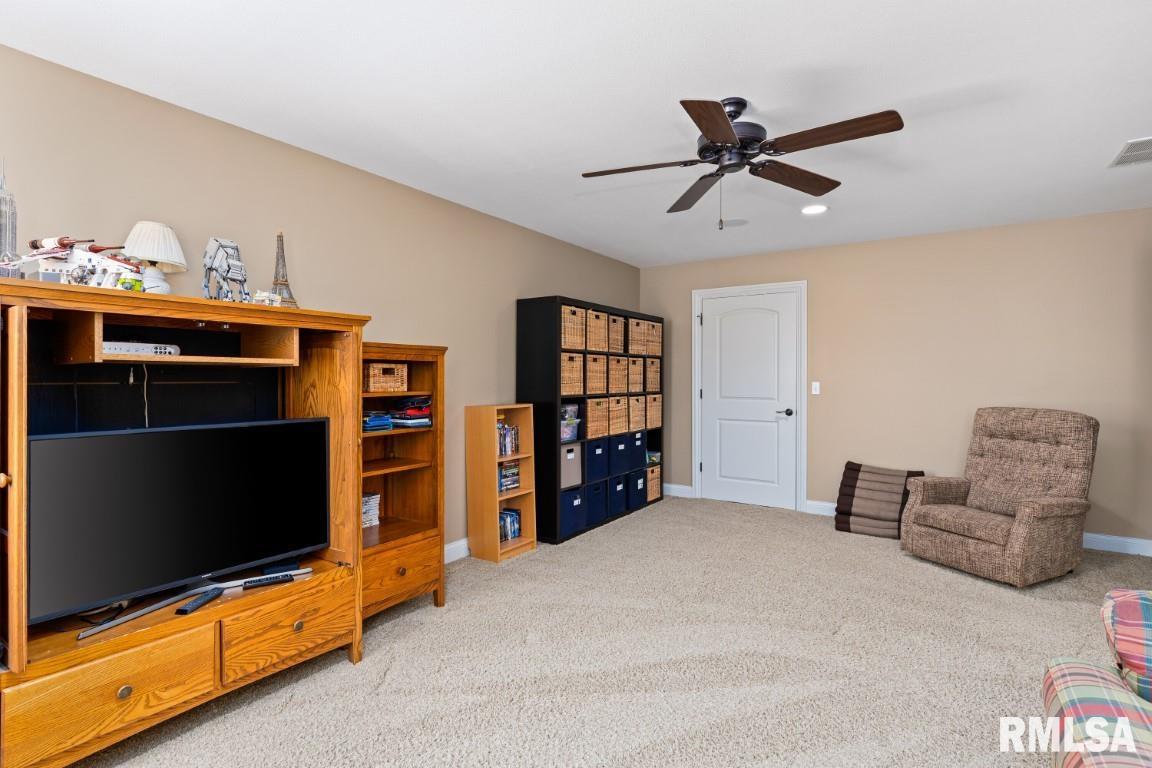 1812 Autumn Ridge Washington, IL 61571 - Photo 31 of 50 Gallery Image 31