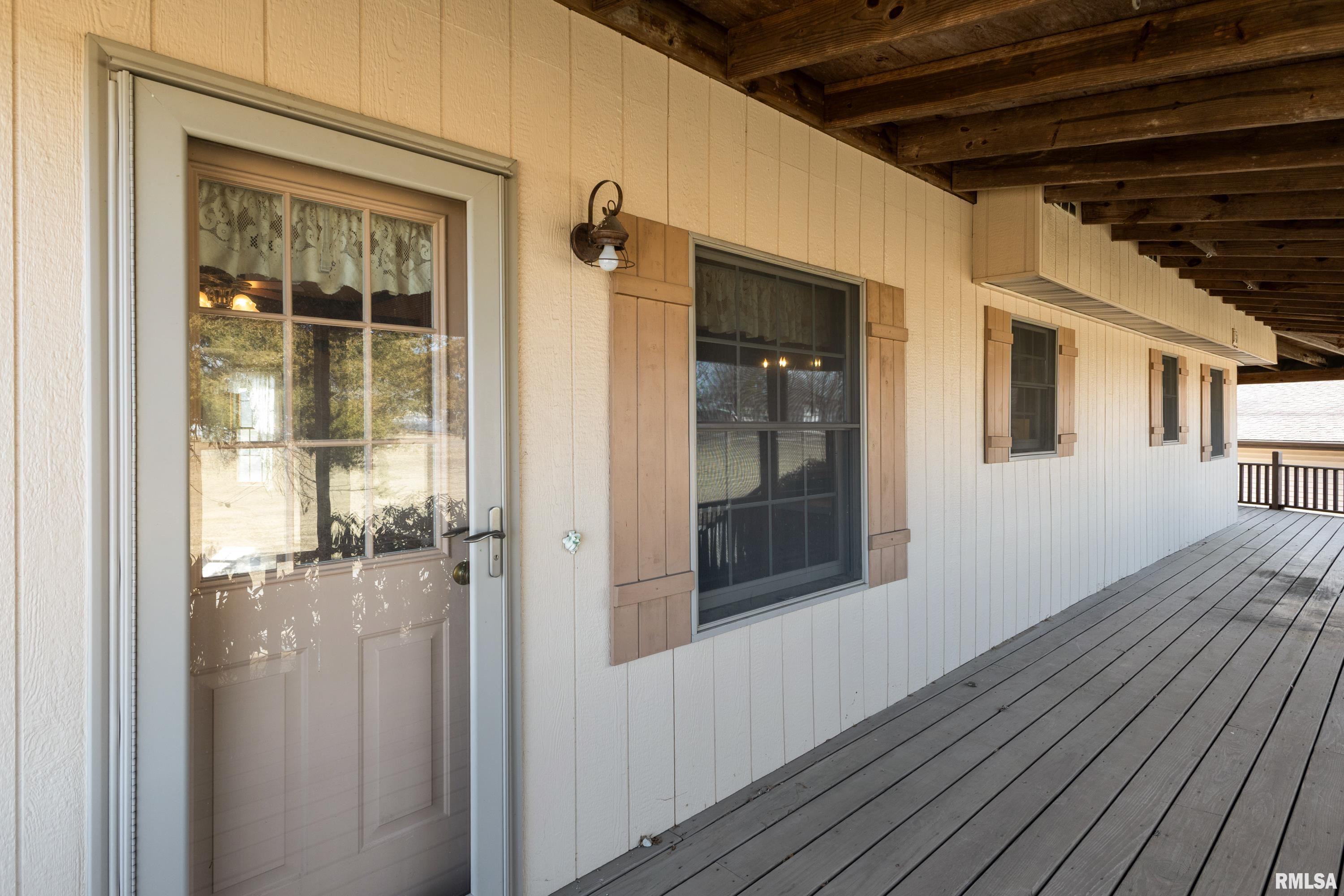 409 North Main Street Payson, IL 62360 - Photo 28 of 35