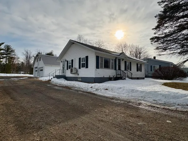 $225,000 | 16 Lagrange Road, Howland, ME 04448