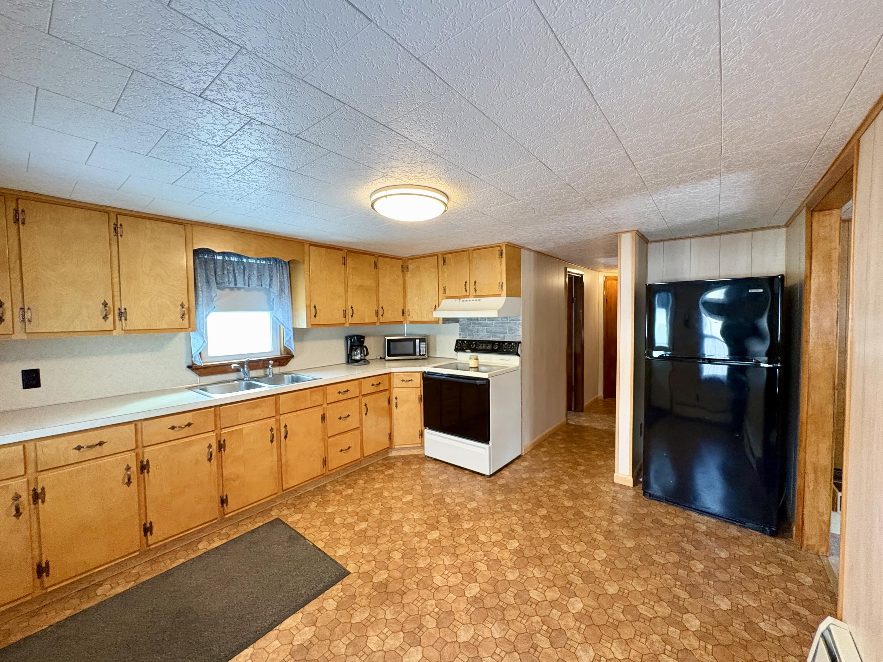 16 Lagrange Road Howland, ME 04448 - Photo 4 of 31 IMG_1359