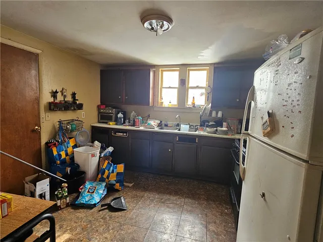 $68,900 | 255 West Henry Street, Elmira, NY 14904