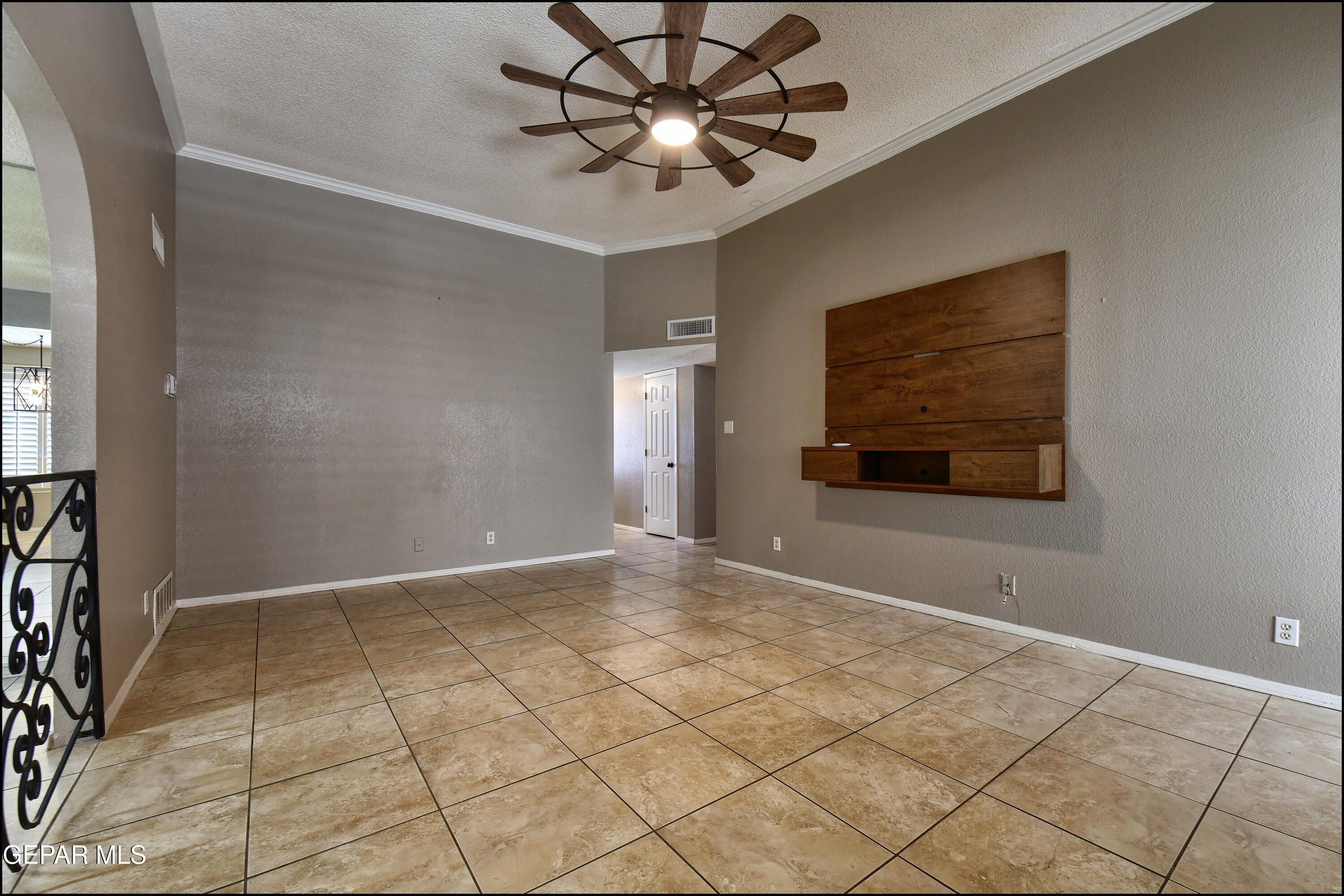 1424 Rainbow Ridge Drive El Paso, TX 79912 - Photo 12 of 69 08
