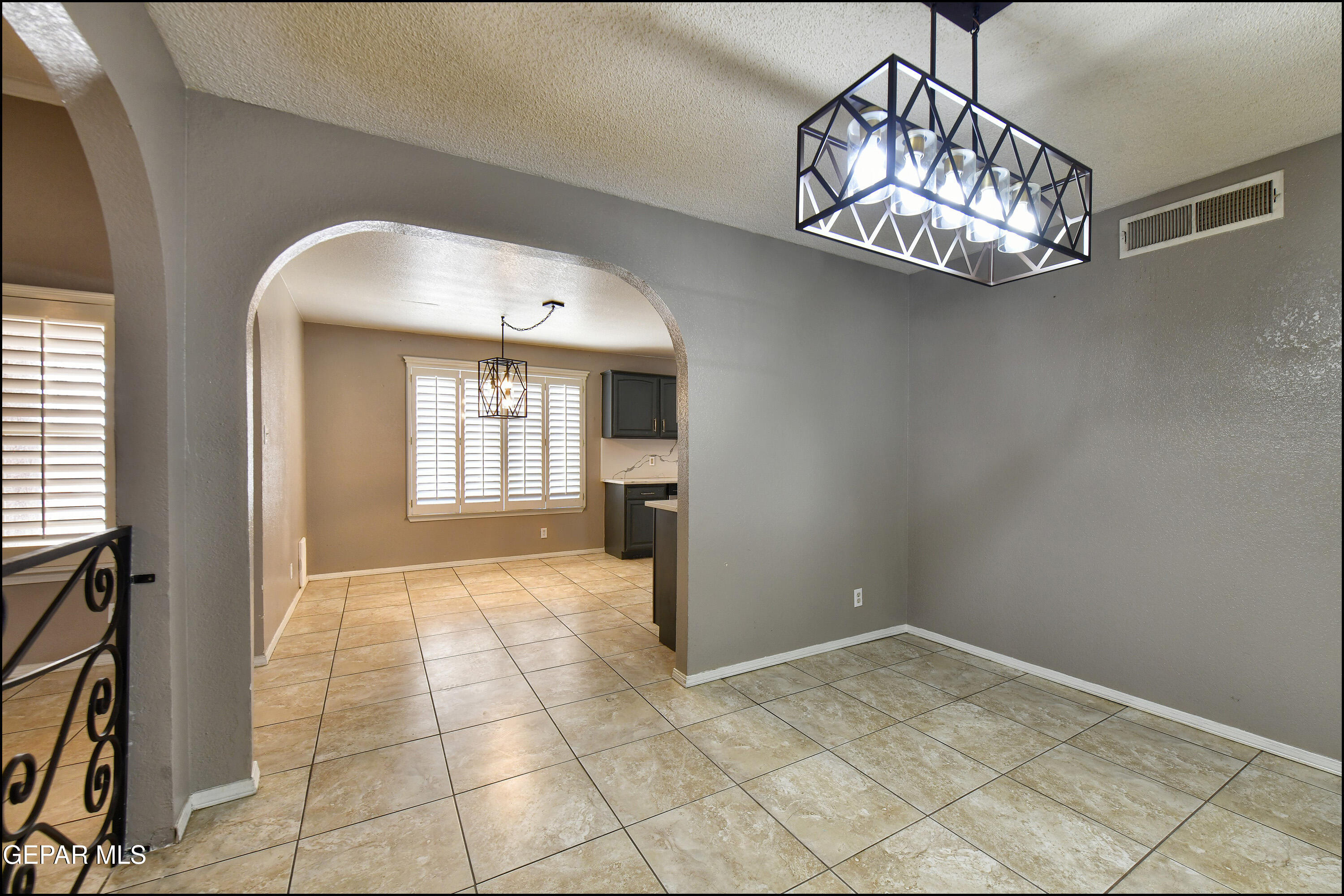 1424 Rainbow Ridge Drive El Paso, TX 79912 - Photo 15 of 69 12