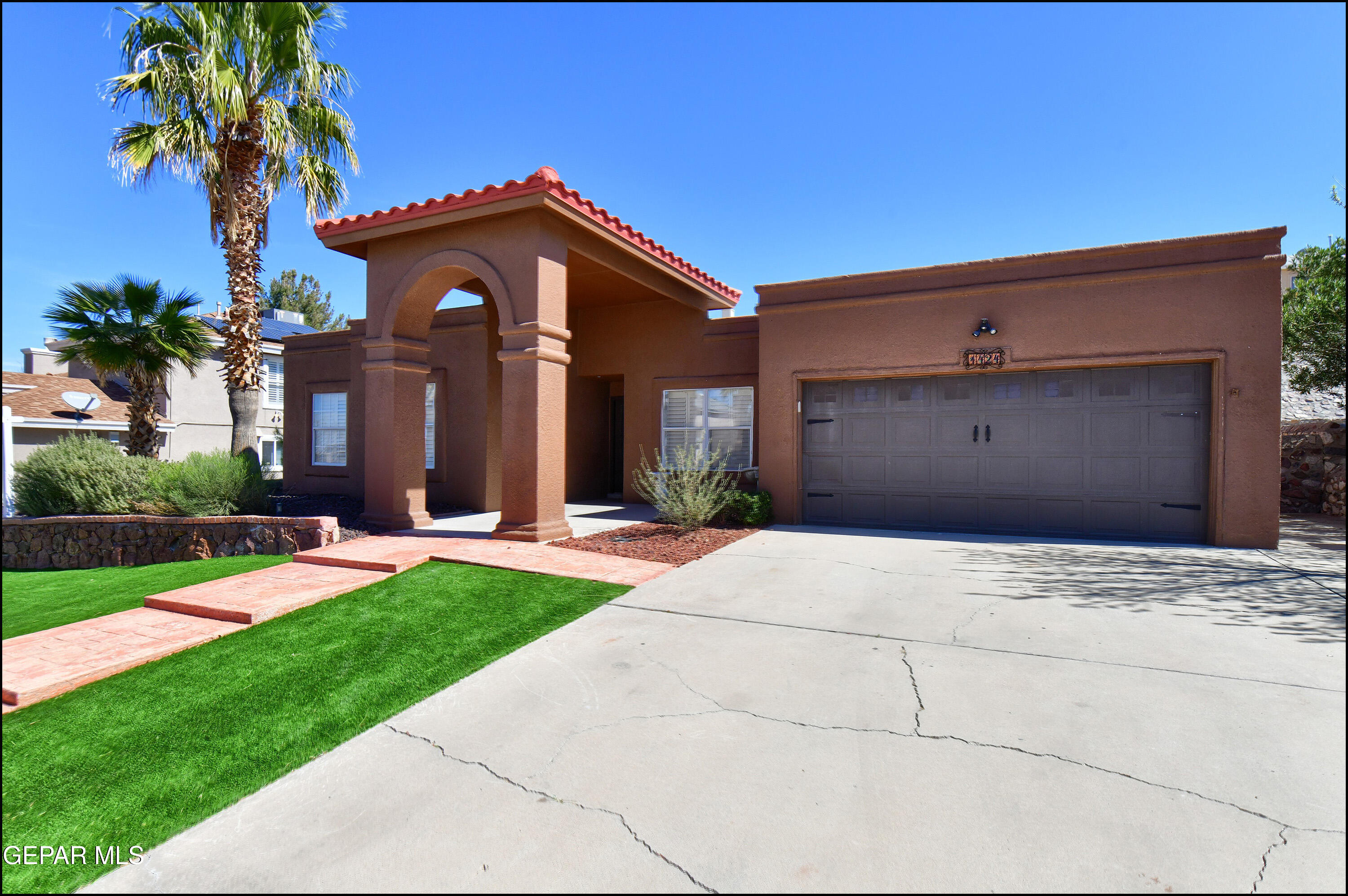 1424 Rainbow Ridge Drive El Paso, TX 79912 - Photo 8 of 69 03