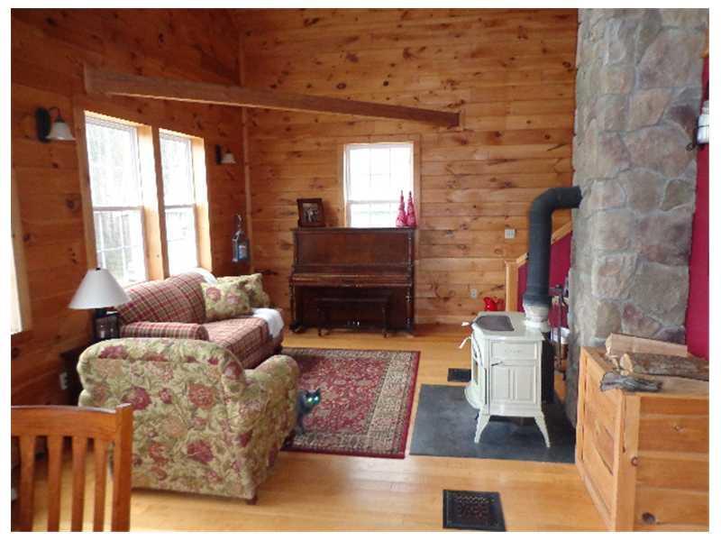 213 South Hunts Meadow Road Whitefield, ME 04353 - Photo 21 of 31 Living Room.
