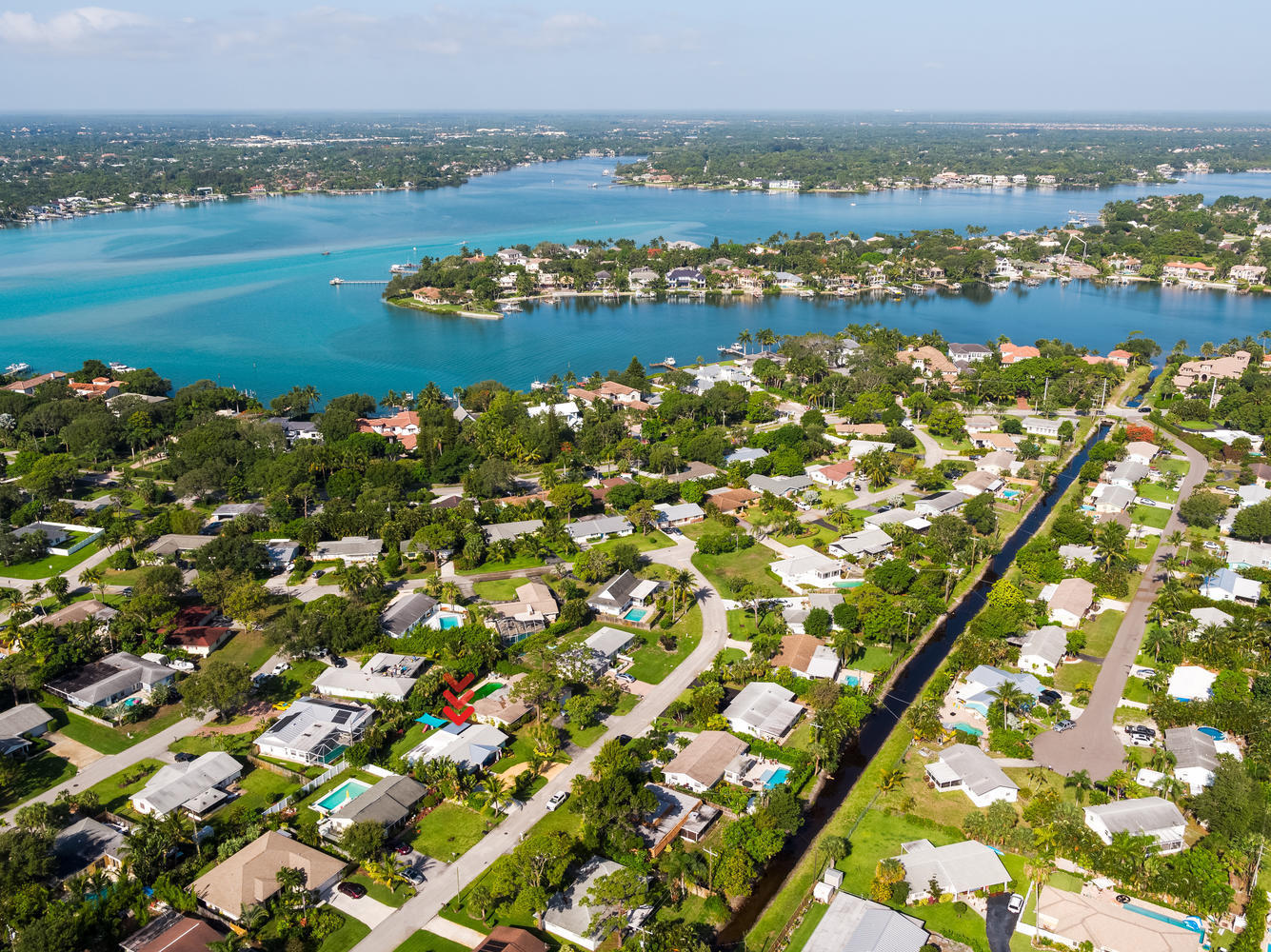 120 Windsor Road West Jupiter, FL 33469 - Photo 4 of 25 120 Windsor Rd E Jupiter FL-large-004-01