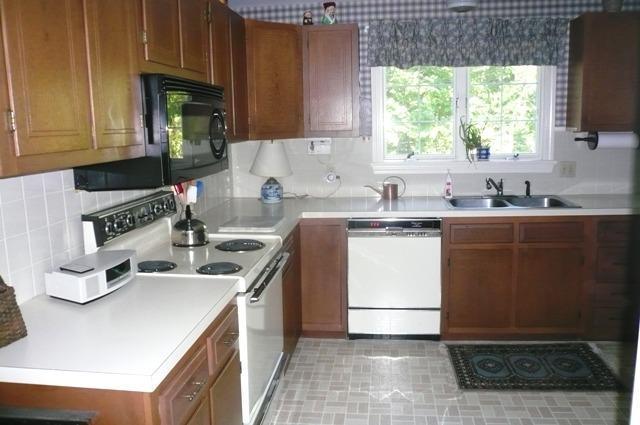 23 Windsor Road Sandwich, MA 02563 - Photo 9 of 16 Additional Photo
