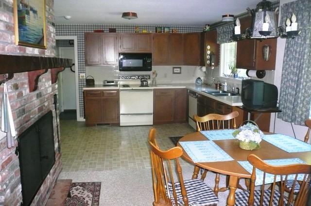 23 Windsor Road Sandwich, MA 02563 - Photo 10 of 16 Additional Photo