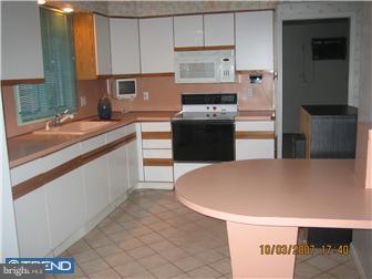 51 Balsam Road Levittown, PA 19057 - Photo 3 of 12 Kitchen