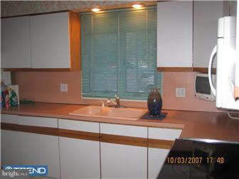 51 Balsam Road Levittown, PA 19057 - Photo 4 of 12 Kitchen