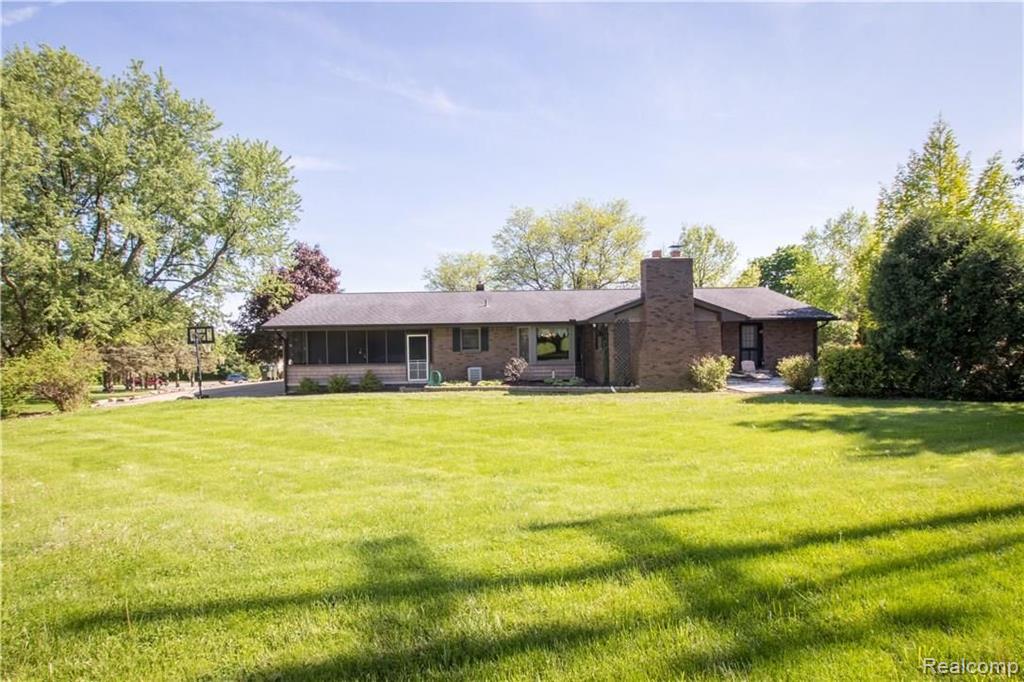 2772 West Tienken Road Rochester Hills, MI 48306 - Photo 20 of 22