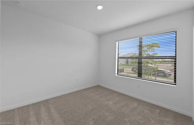 $319,990 | 630 Lakeside Oasis Avenue, Lehigh Acres, FL 33974