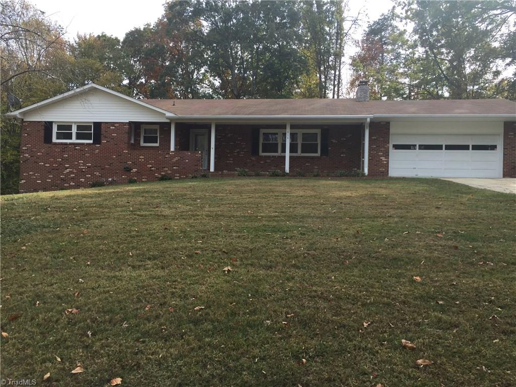 414 Spring Street King, NC 27021 - Photo 1 of 9 Gallery Image 1
