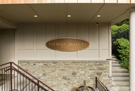 $899,000 | 8850 Redmond-Woodinville Road Northeast, Unit 301, Redmond, WA 98052