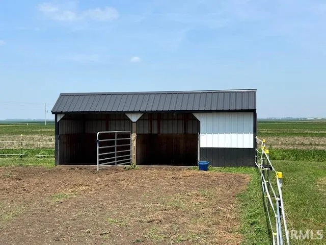 $265,000 | 1911 Highway 71, Fowler, IN 47944