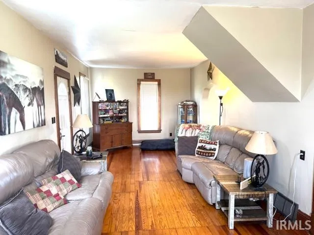 $265,000 | 1911 Highway 71, Fowler, IN 47944