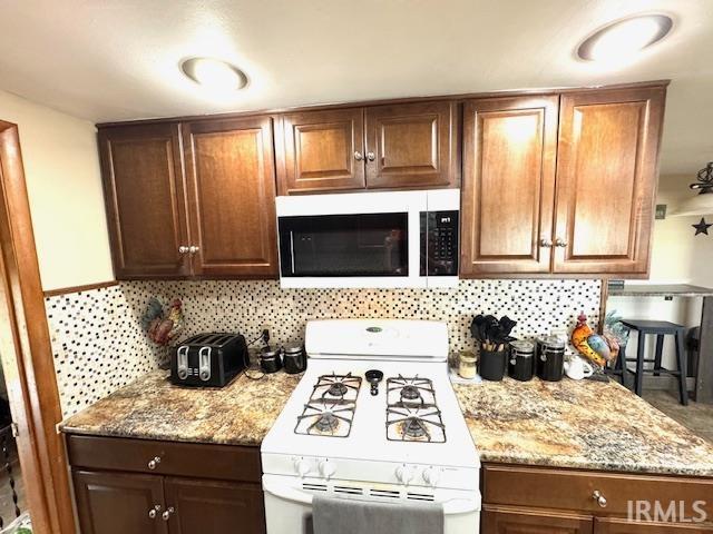 1911 Highway 71 Fowler, IN 47944 - Photo 2 of 36