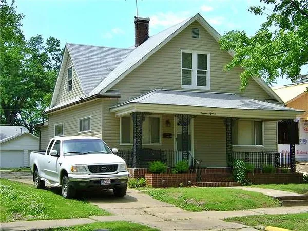 $115,000 | 1918 South Elm Street, Pittsburg, KS 66762