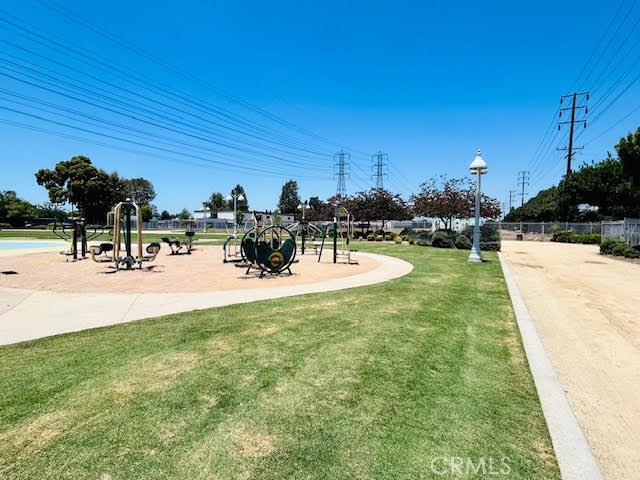 7304 Exeter Street, Unit E Paramount, CA 90723 - Photo 35 of 36